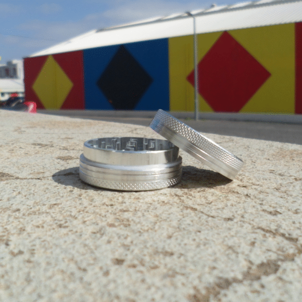 grinder prateado 40mm 2partes