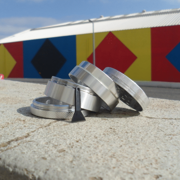 grinder prateado 50mm 4 partes